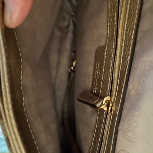 NWT Michael Kors Purse - Picture 5 of 10